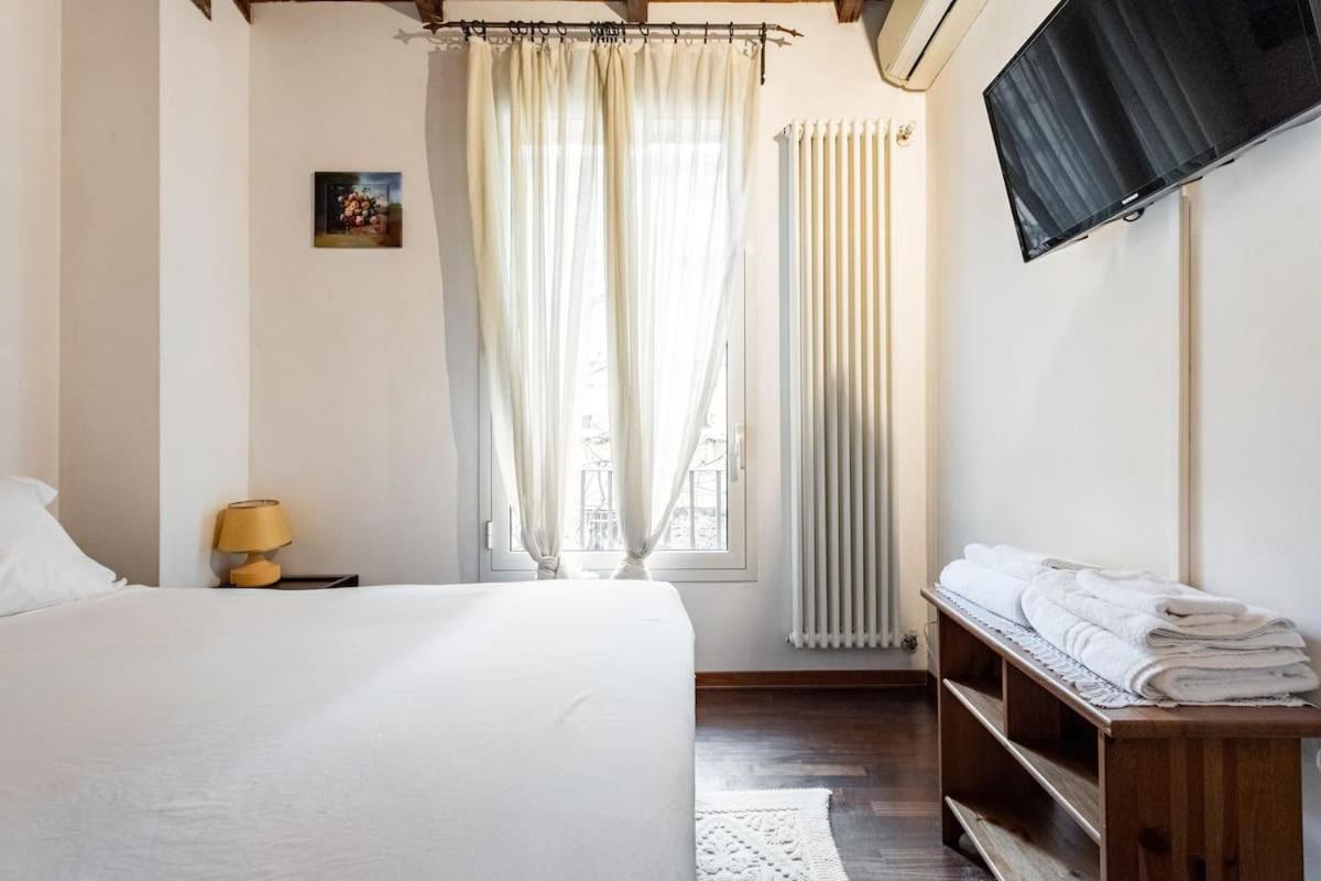 Gamberini House - Private Garden Apartment โบโลญญา ภายนอก รูปภาพ